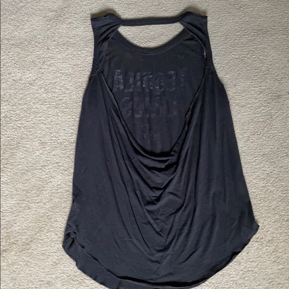 Express Top - Picture 3 of 5